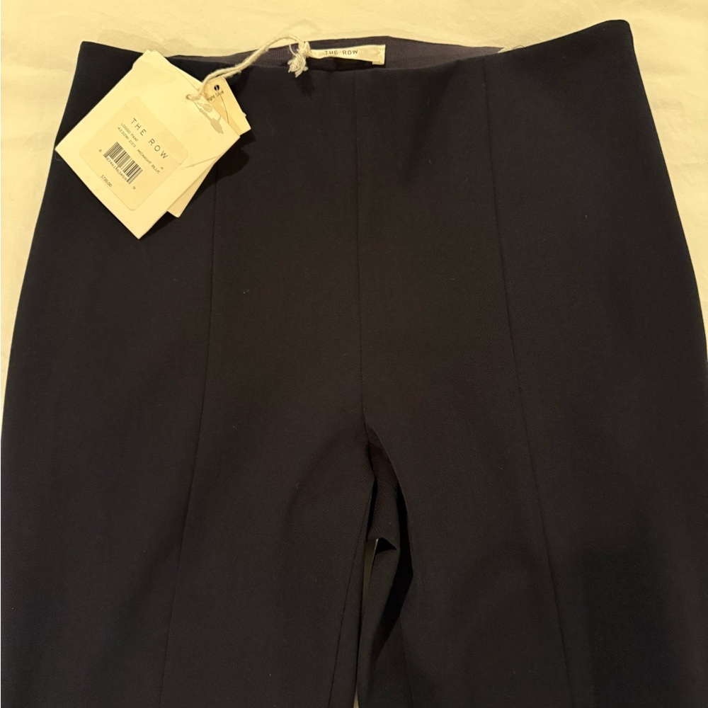 The Row Losso Pant NWT in midnight blue. Size 4.
